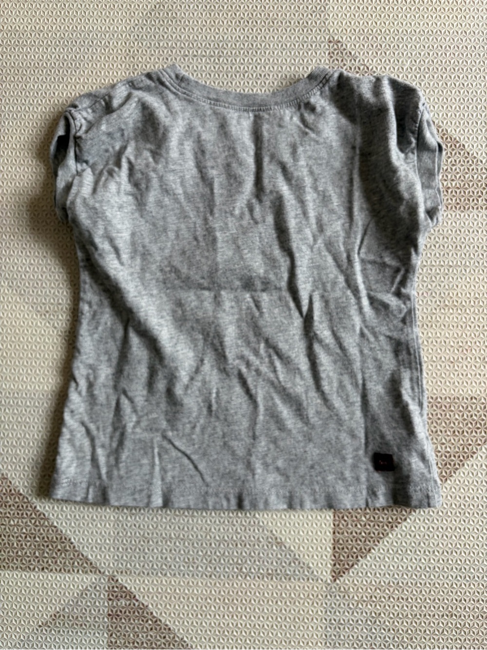 Tea Collection Rainbow Pop Graphic Tee (4) - Picture 4 of 4